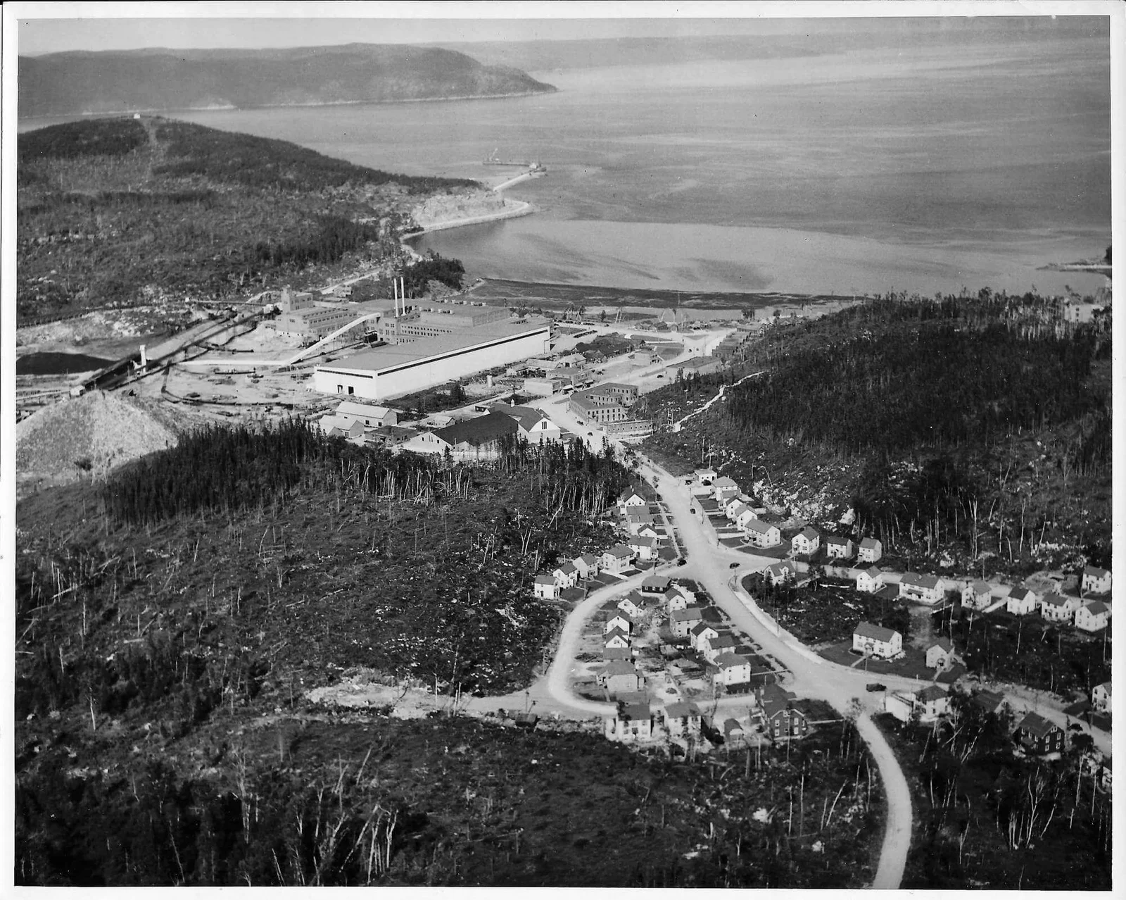Vista aérea de Baie-Comeau en 1939, fotografía 3