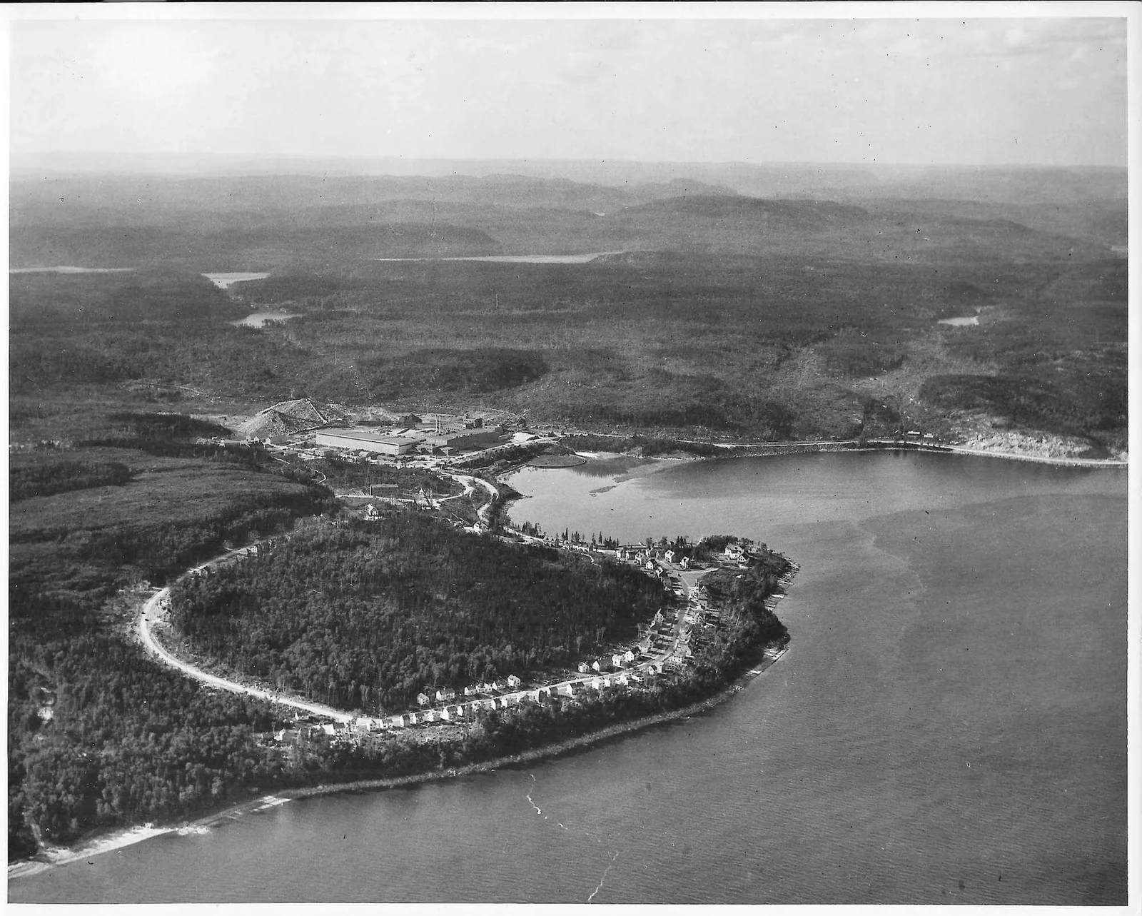 Vista aérea de Baie-Comeau en 1939, fotografía 8