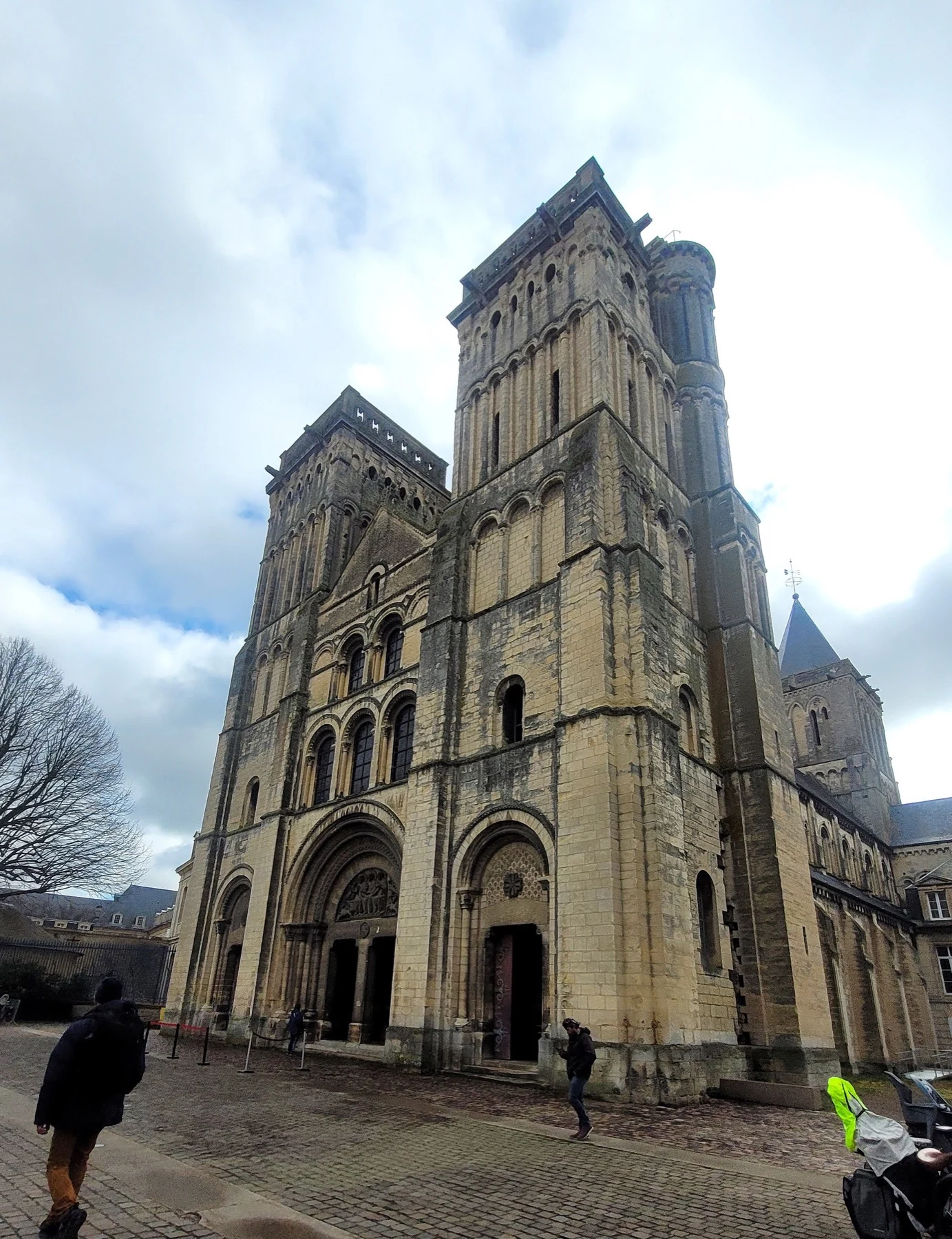 La chiesa abbaziale della Trinità, all’Abbaye aux Dames di Caen